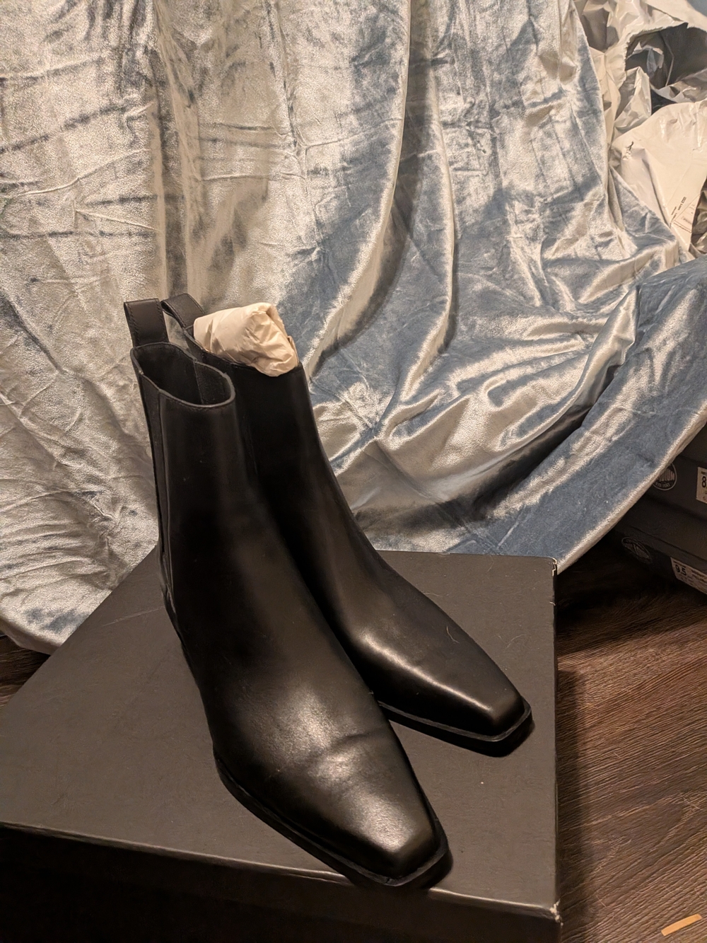 Rag & Bone Women's Black Leather Joni Chelsea Boots 41/11 Like New DEAL! - Picture 12 of 16